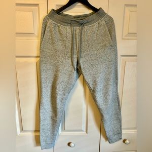 Men’s Lululemon At Ease Joggers
